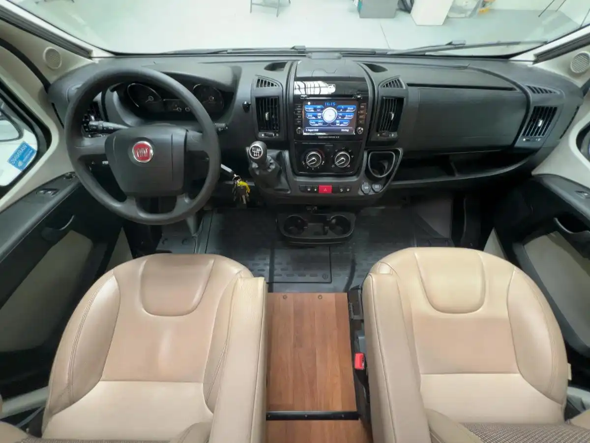 HYMER-ERIBA T 698 CL - Ansicht 7